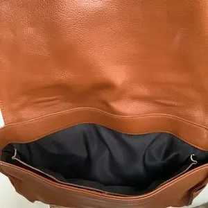Vere Verto Repeto Leather bag cognac brown color VERE VERTO Brown Repeto Leather Convertible Backpack  main image 3